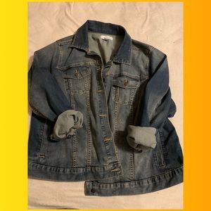 BOUTIQUE Plus Size Jean Jacket Size : 2x
